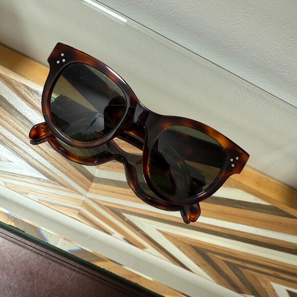 Celine CL4003IN Tortoise Sunglasses - Picture 3 of 7